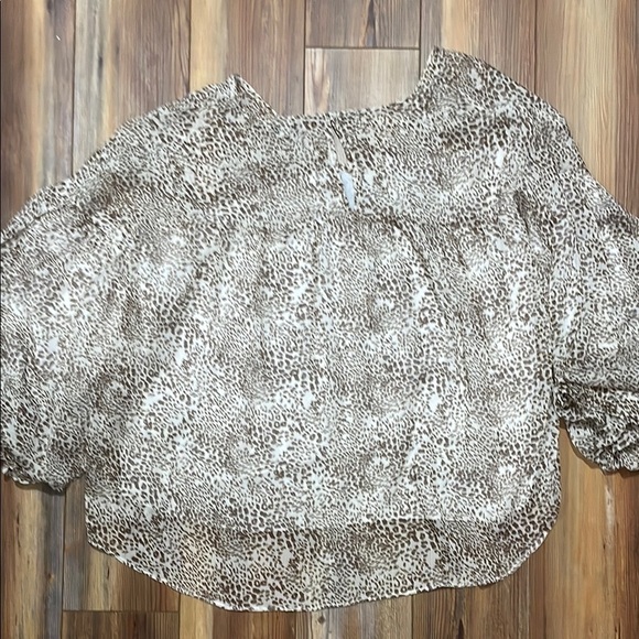 Fate Cream Boxy Bishop Sleeve Top - Picture 3 of 6